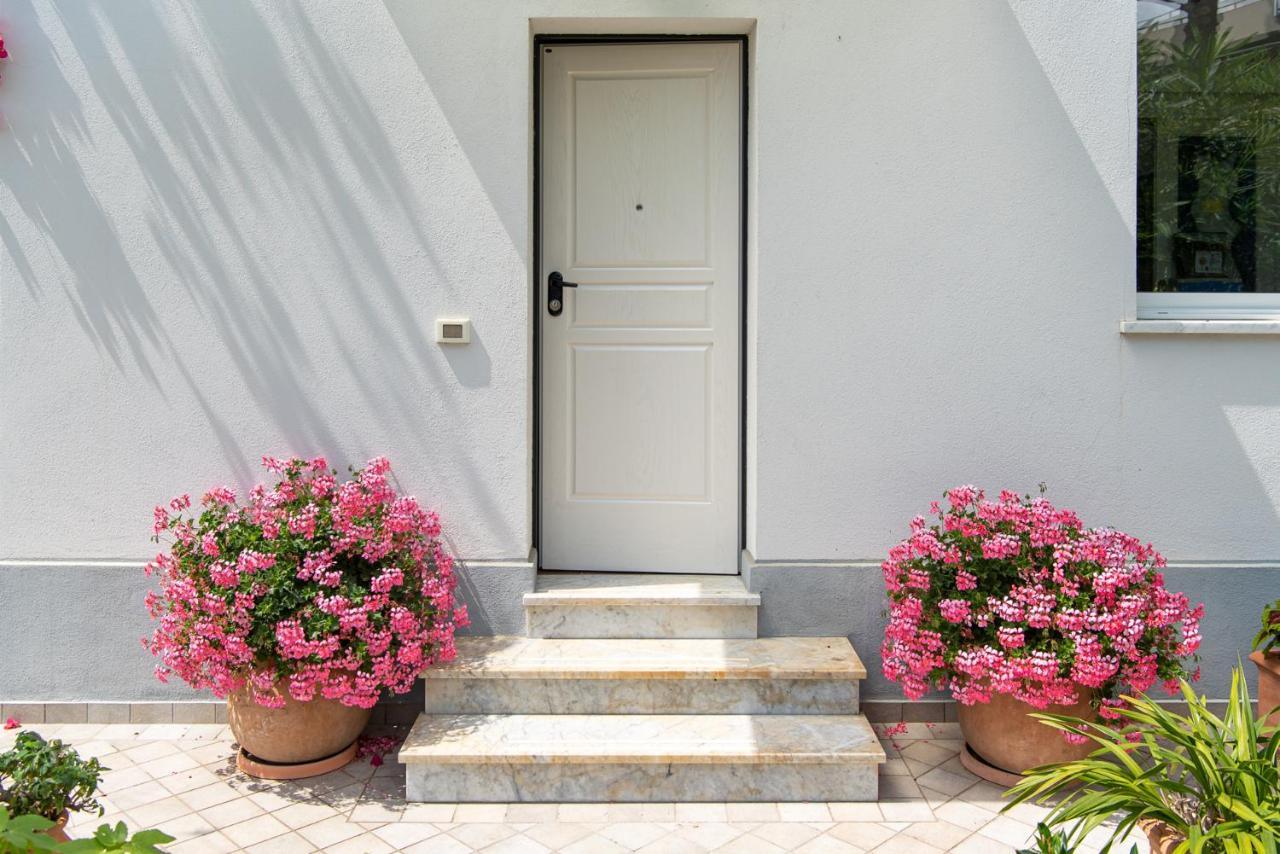 Magnificent Villa San Remo Exterior foto