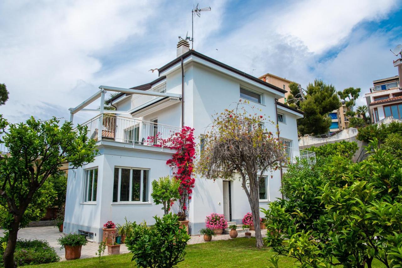 Magnificent Villa San Remo Exterior foto