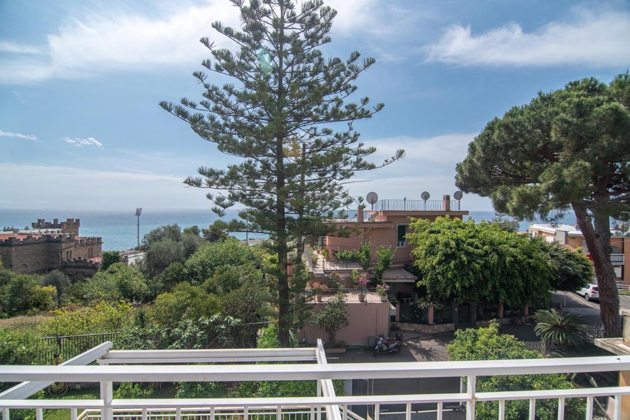 Magnificent Villa San Remo Exterior foto